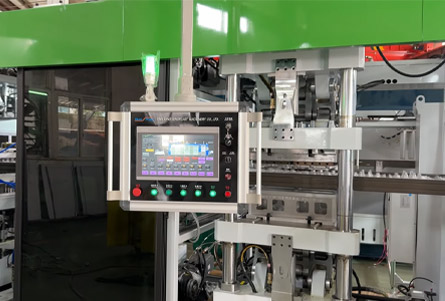 /Sinoplast Thermoforming Machine